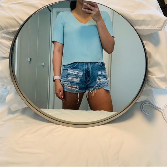 COPY - Aritzia Randy Blouse - Picture 2 of 5